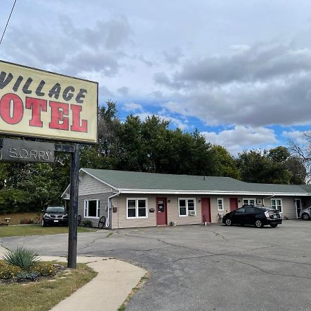 The Village Motel Steamboat Rock Extérieur photo