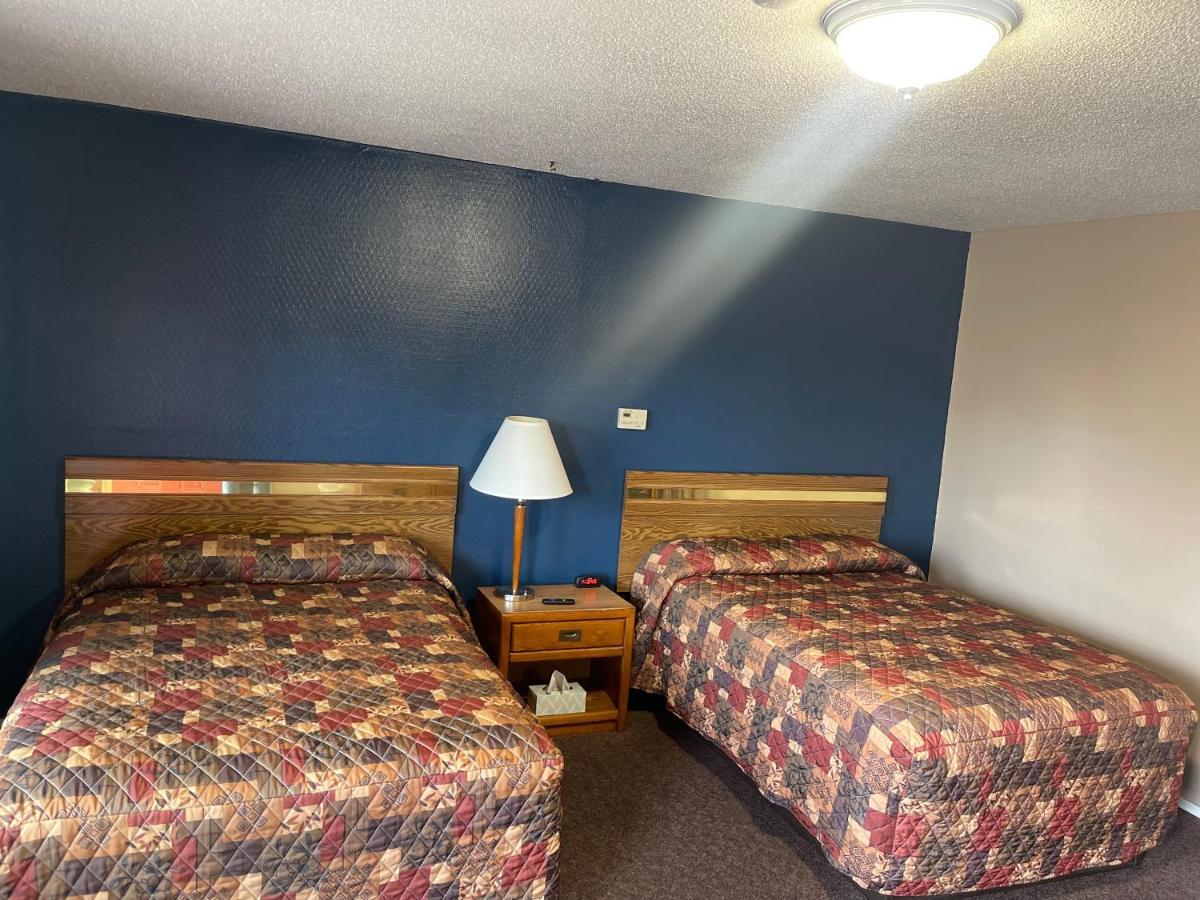 The Village Motel Steamboat Rock Extérieur photo