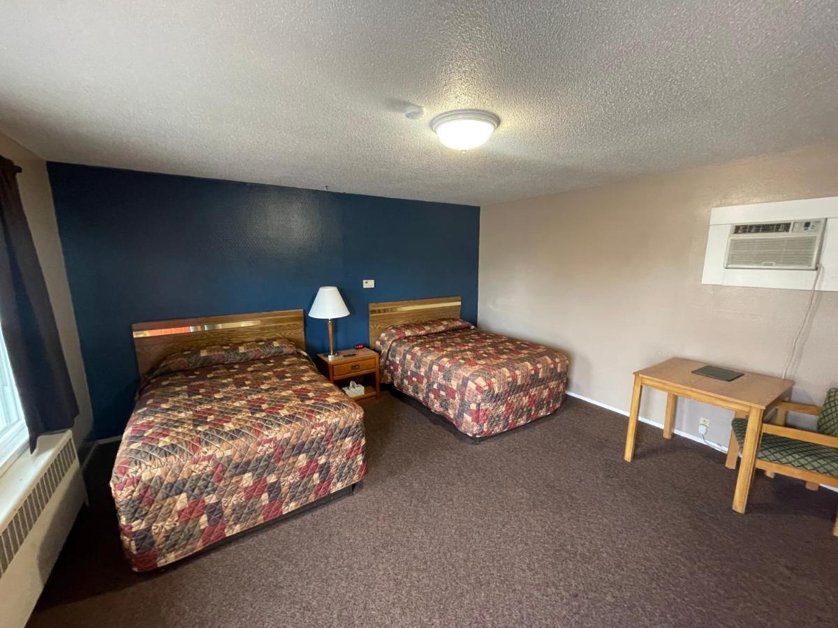 The Village Motel Steamboat Rock Extérieur photo