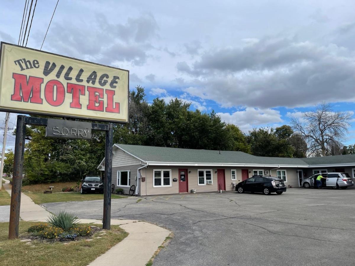 The Village Motel Steamboat Rock Extérieur photo