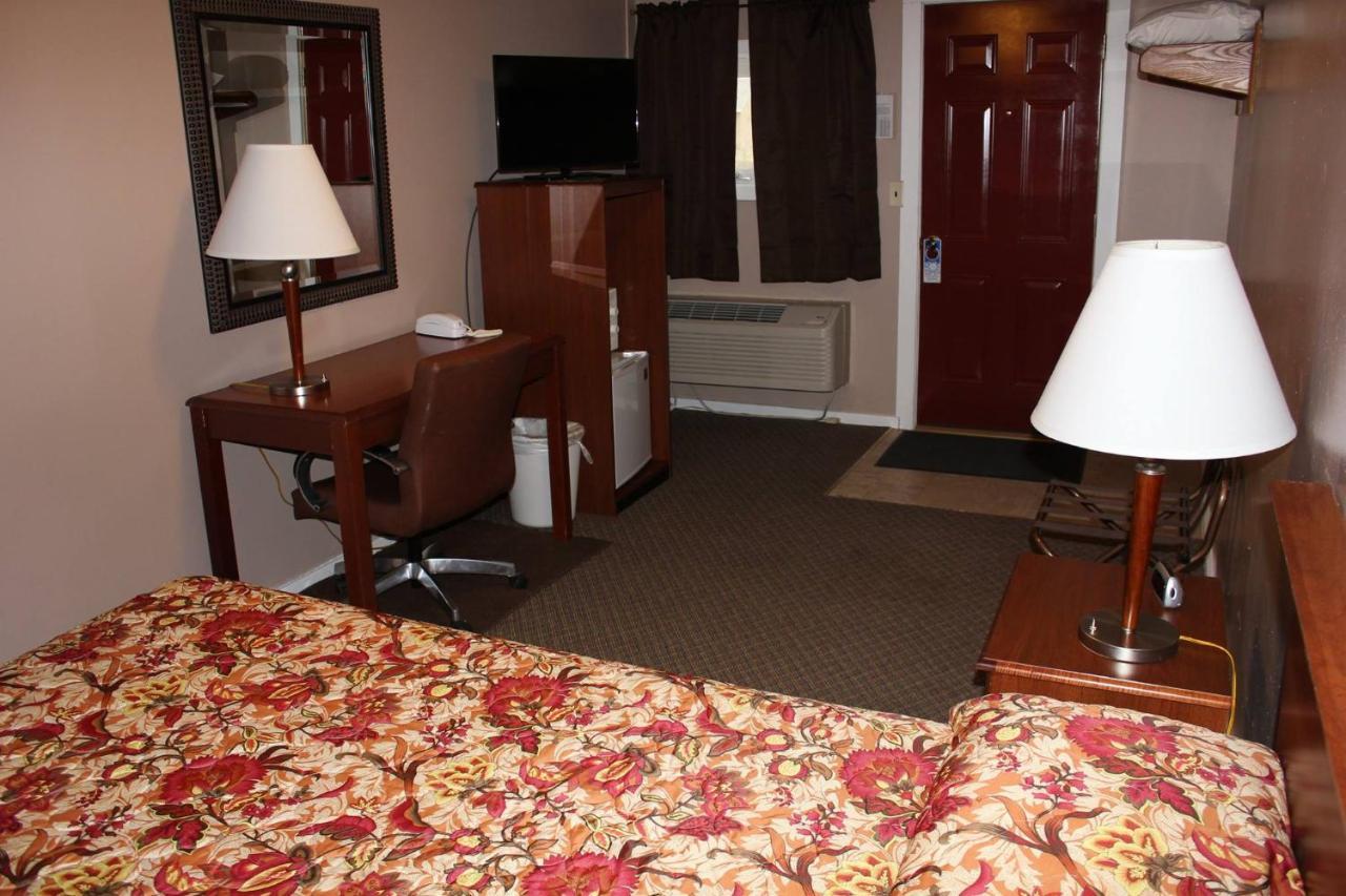 The Village Motel Steamboat Rock Extérieur photo